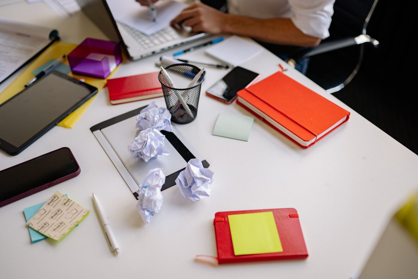 Staff member experiencing respiratory discomfort in workplace